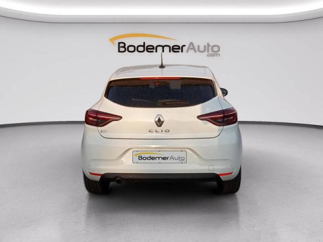 Renault Clio image 8