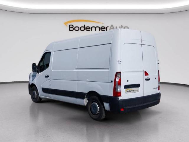Renault Master image 9