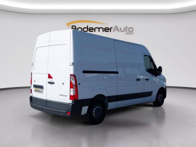 Renault Master image 8