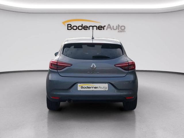 Renault Clio image 8