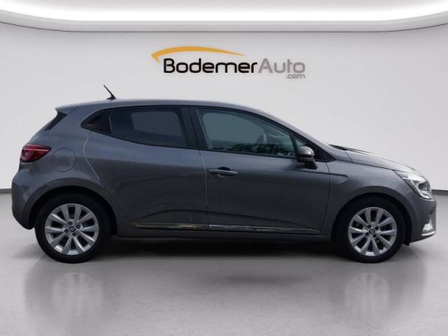 Renault Clio image 9