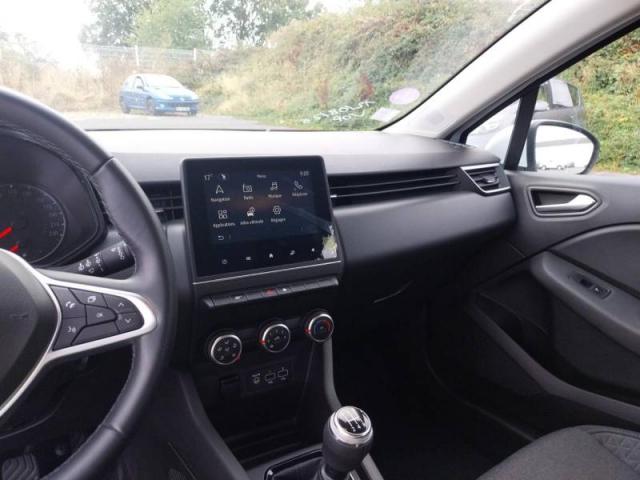 Renault Clio image 1