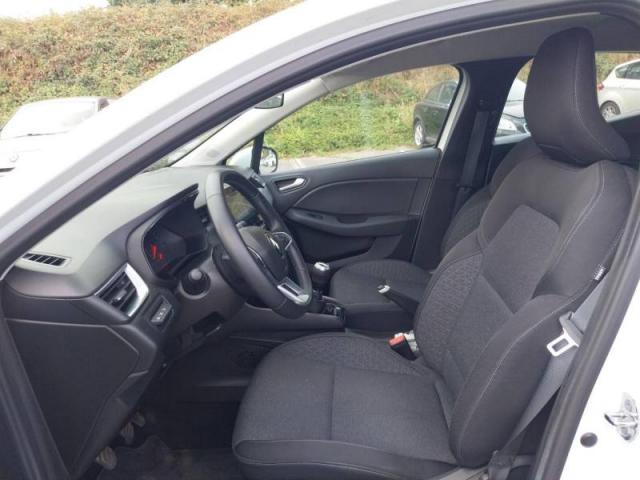 Renault Clio image 8