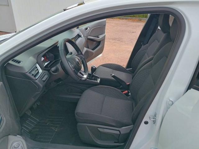 Renault Clio image 2
