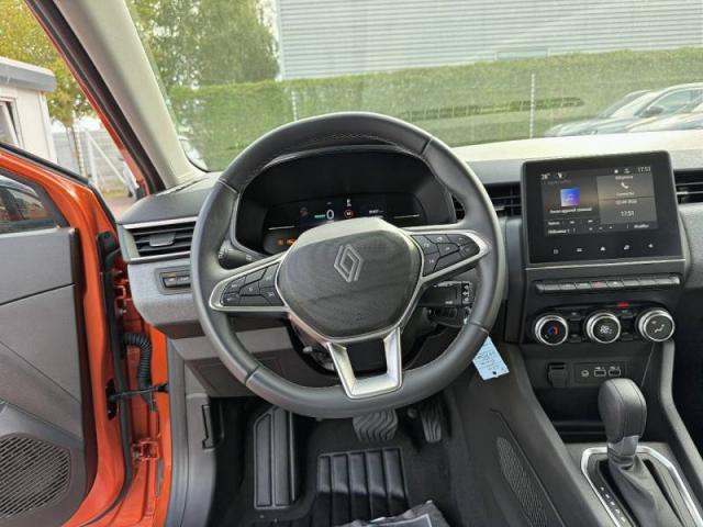 Renault Clio image 1