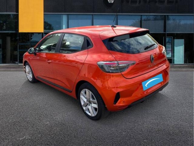 Renault Clio image 2