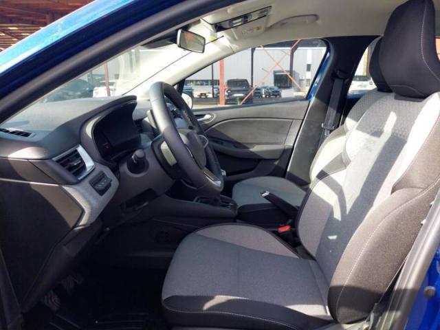 Renault Clio image 9
