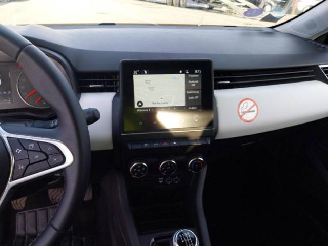 Renault Clio image 9