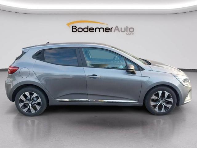 Renault Clio image 8