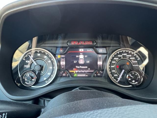 Dodge Ram image 9