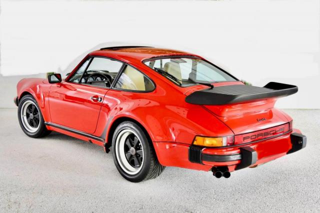 Porsche 930 image 4