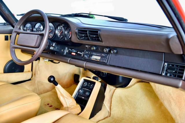 Porsche 930 image 7