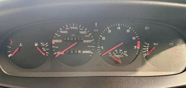 Porsche 944 image 6