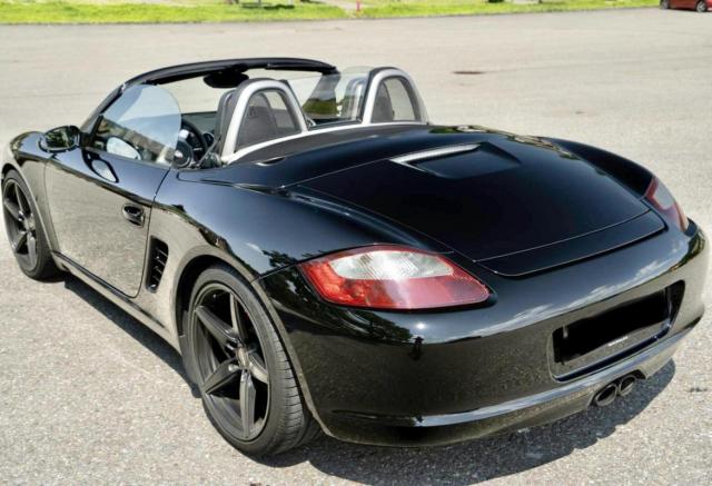Porsche Boxster image 8