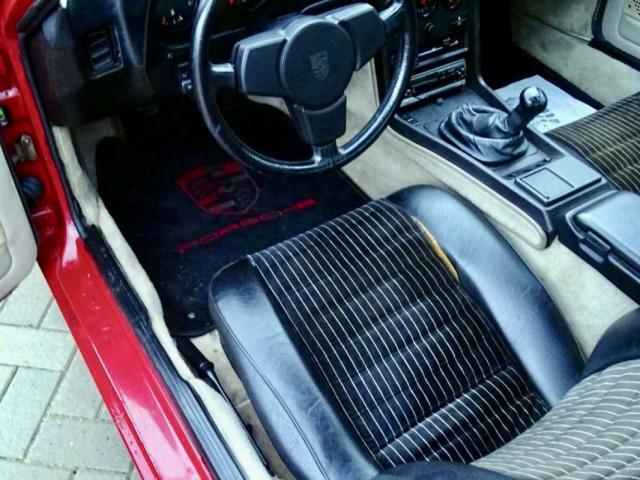 Porsche 924 image 2