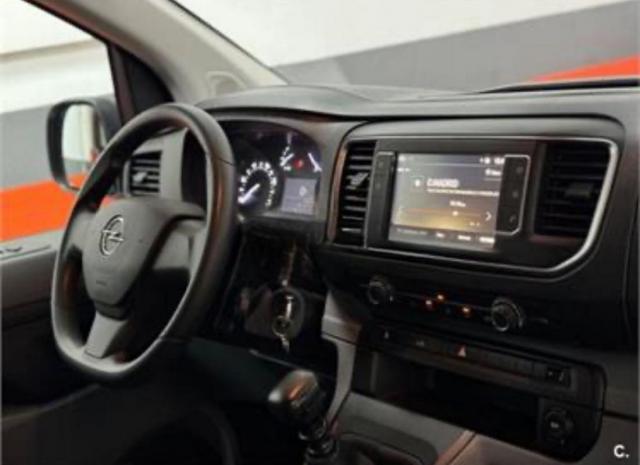 Opel Vivaro image 4
