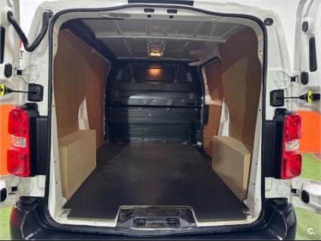 Opel Vivaro image 8