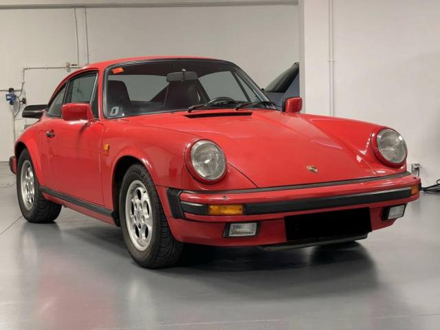 Porsche Carrera image 9
