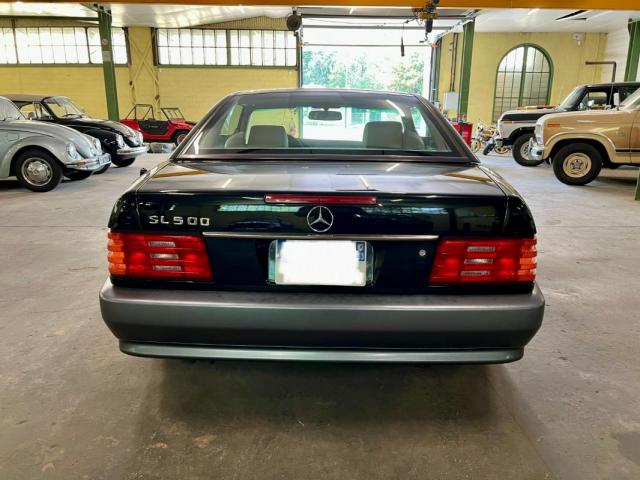 Mercedes Benz 500 image 6