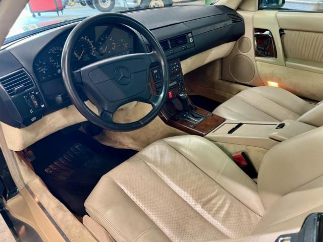 Mercedes Benz 500 image 7