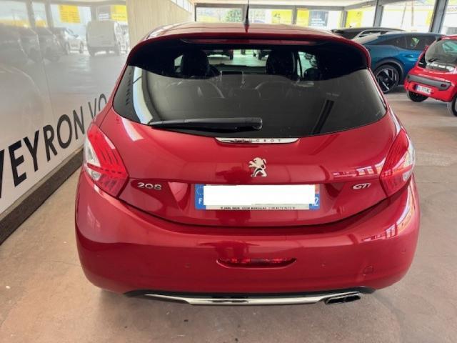 Peugeot 208 image 6