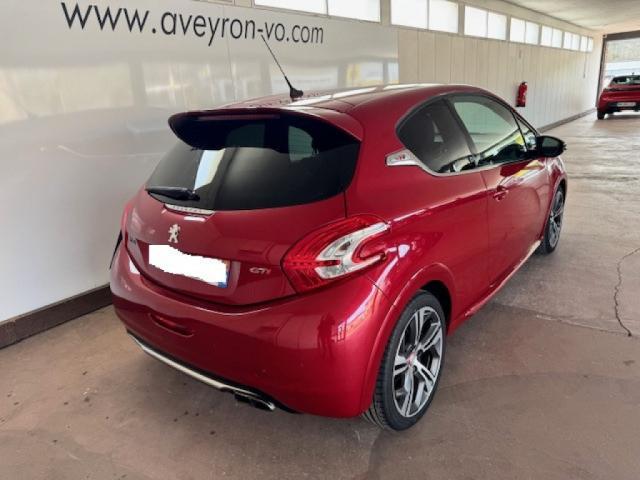 Peugeot 208 image 5