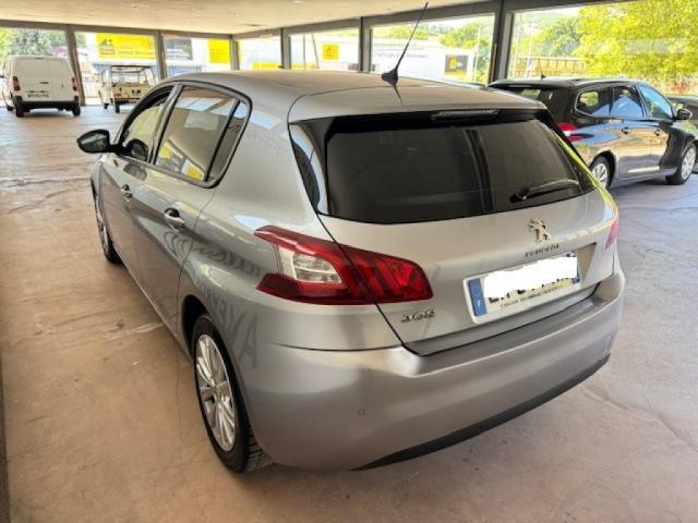 Peugeot 308 image 6