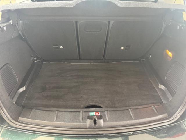 Mini Countryman image 9