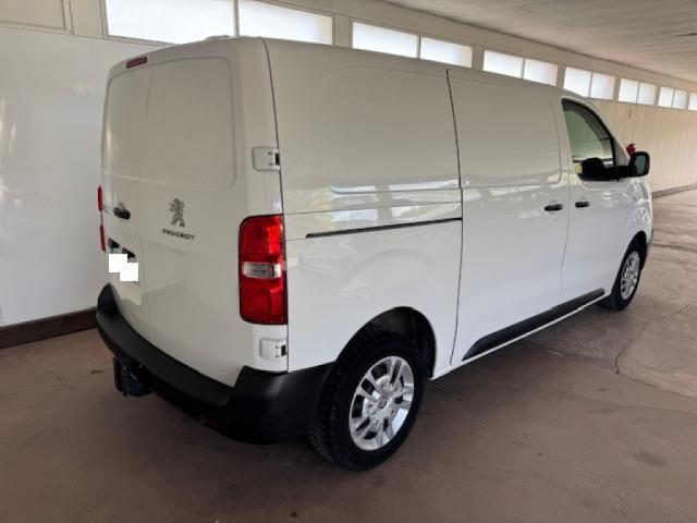 Peugeot Expert image 3