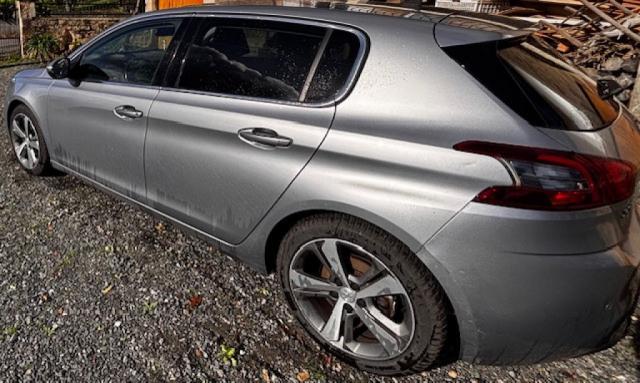 Peugeot 308 1.2 Puretech 130ch S&s Eat6 Allure