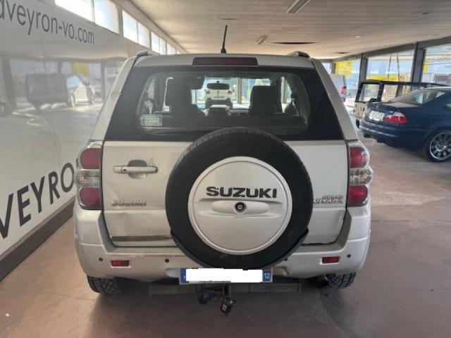 Suzuki Grand Vitara image 1
