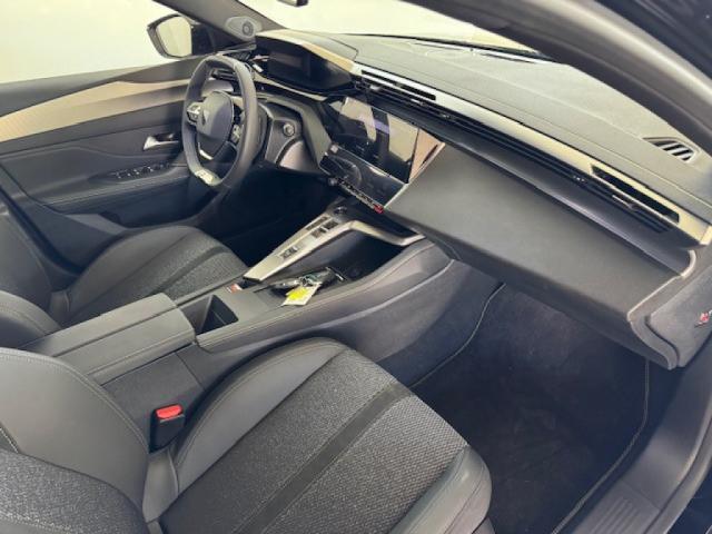 Peugeot 308 image 6