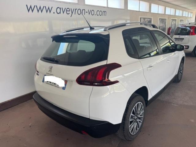 Peugeot 2008 image 1