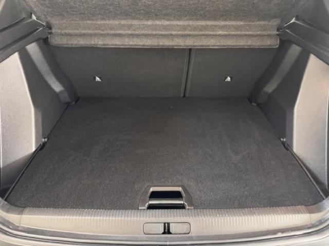 Peugeot 2008 image 2