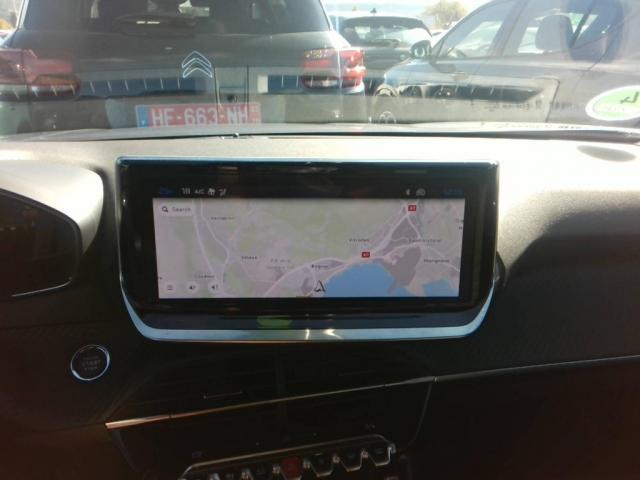 Peugeot 2008 image 5