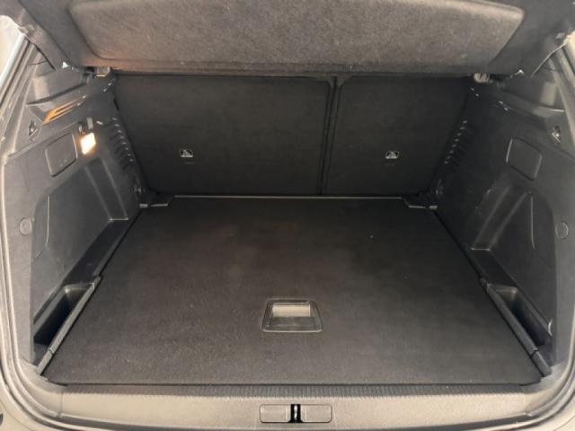 Peugeot 3008 image 1