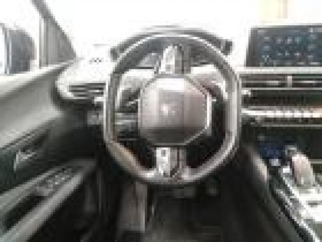 Peugeot 3008 image 7