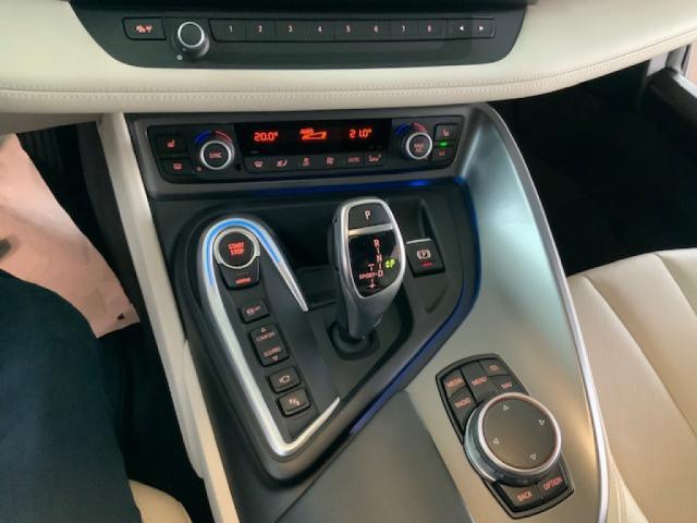 Bmw I8 image 1