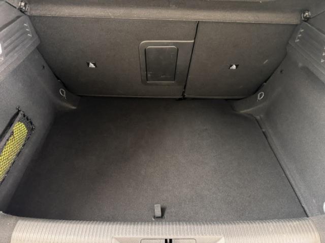 Peugeot 308 image 8