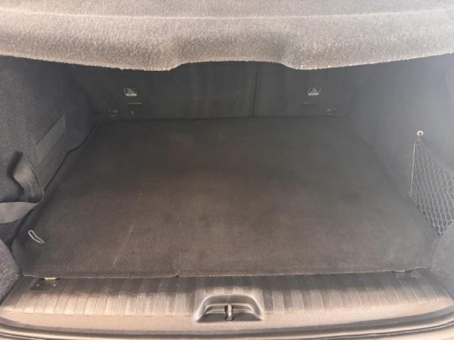 Peugeot 2008 image 8