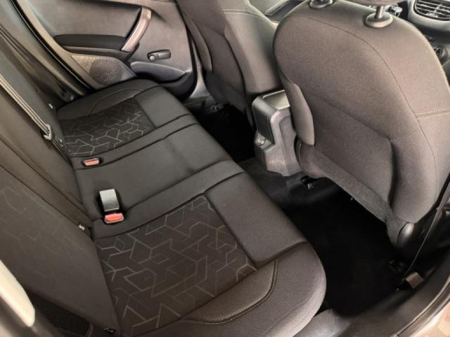 Peugeot 2008 image 7