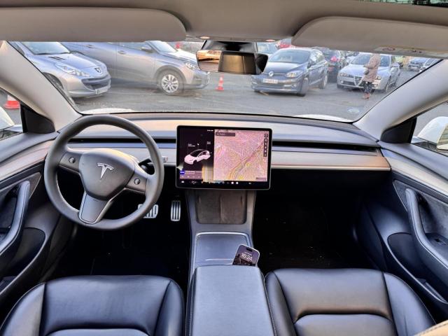 Tesla Model 3 image 5