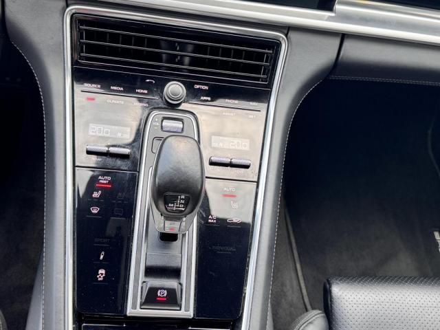 Porsche Panamera image 7