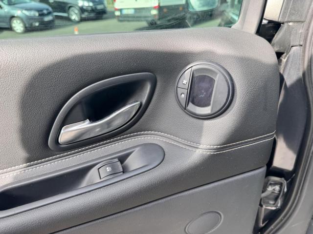 Renault Espace image 2