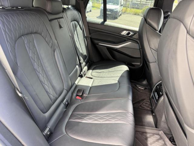 Bmw X5 image 6