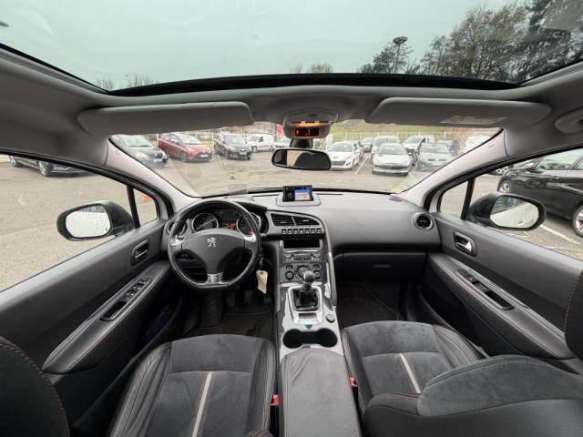 Peugeot 3008 image 2