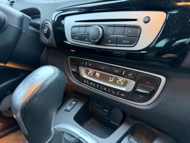 Renault Scénic image 9