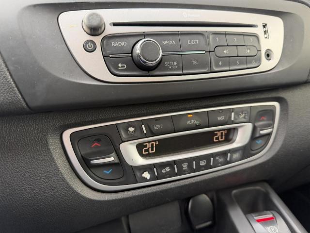 Renault Scénic image 8