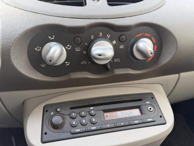 Renault Twingo image 2