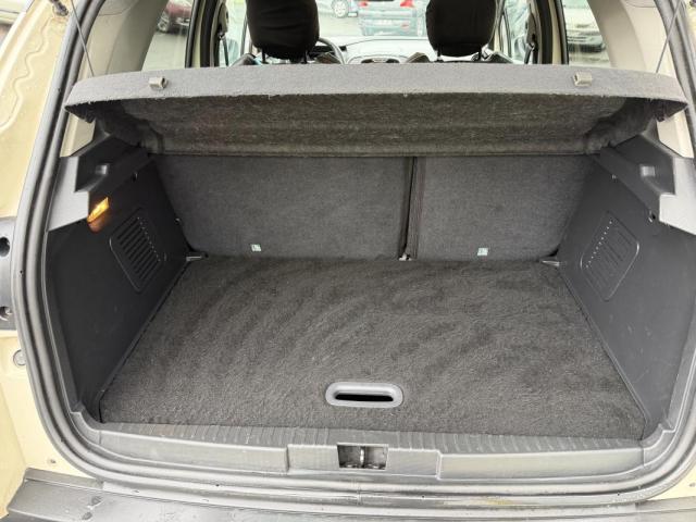 Renault Captur image 2